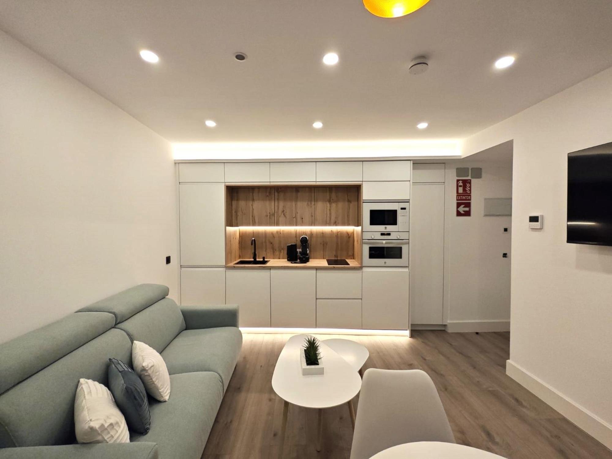 La Parada Del Rey - Luxury Suites Пласенсия Екстериор снимка