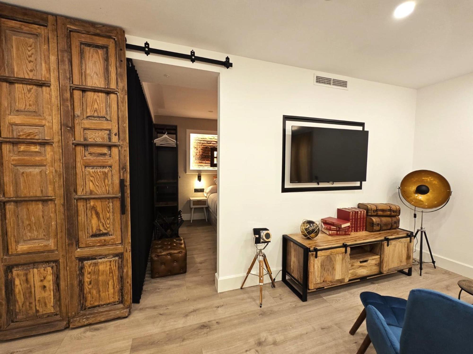 La Parada Del Rey - Luxury Suites Пласенсия Екстериор снимка